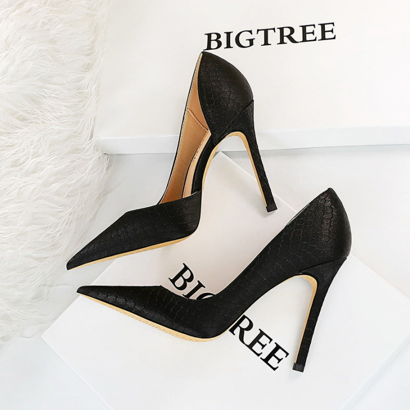 Thin heeled super high heels with shallow side hollow snake pattern silk high heels for women
